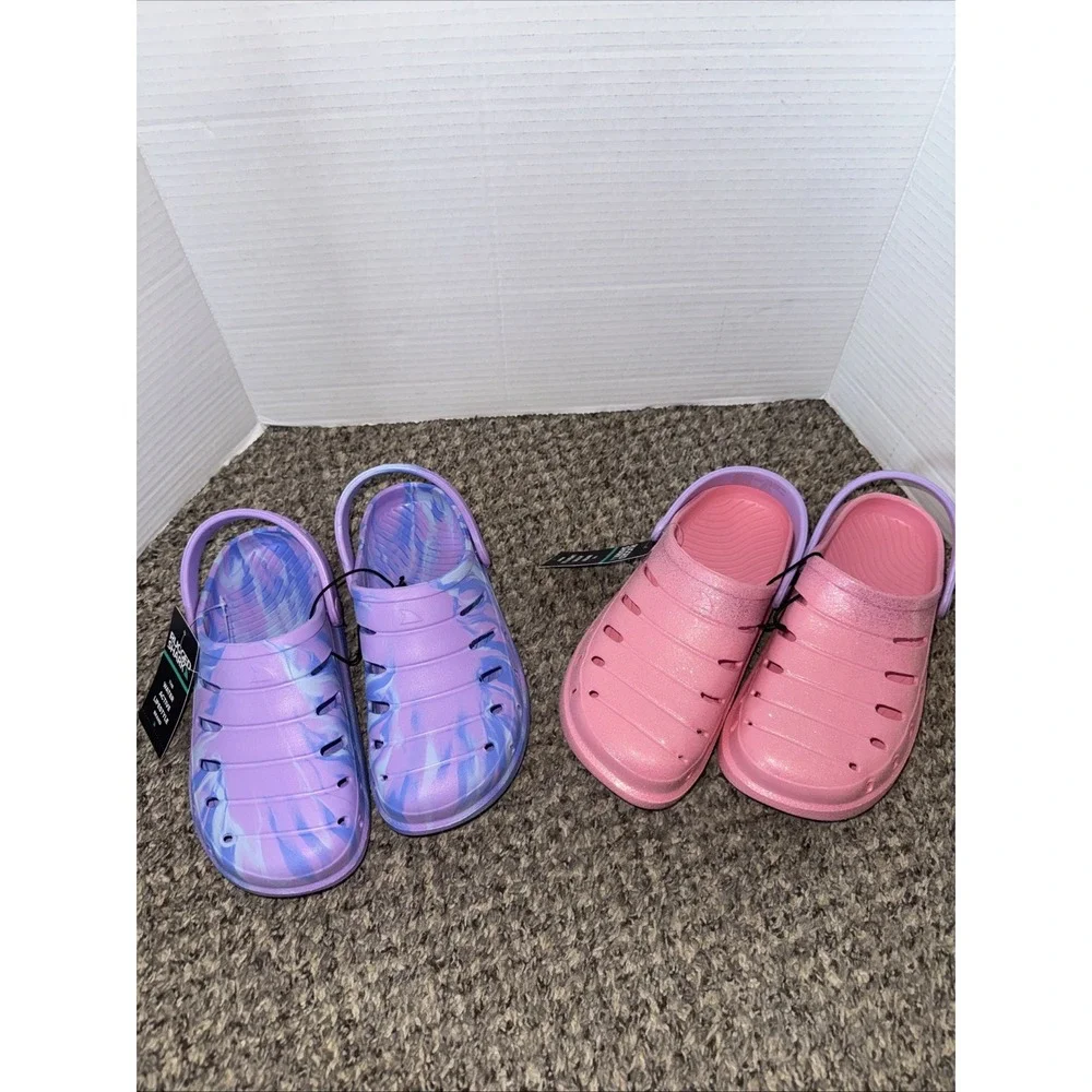 Lot Of 2 Rugged Shark Slip On Swivel Strap Clogs  New Size 3